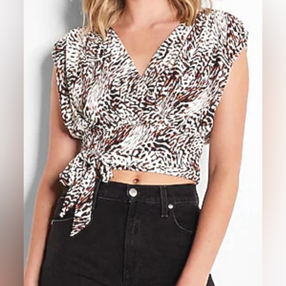 NWT Express Smooth Matte Jersey Draped Front Tie Waist Top Animal Print, Size S